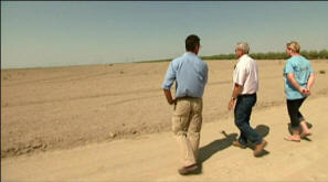 David and Sharon Wakefield show the damage a lack of water has caused their farm in California's Central Valley. Farmers like the Wakefields have been restricted to just 10% of the water they had last year.  Water for the Central Valley comes in large part from the Sacramento-San Joaquin Delta, and a court ruled last year that water diversion to the Central Valley must be reduced in order to protect the health of the delta ecosystem. Photo: BBC