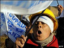 The dispute between the Argentinean  government and farmers began in March, when President Fernandez's government raised taxes on soya exports from 35% to 45%, and imposed new taxes on other farm exports. Argentina is a major producer of soya, grains and beef, which fetch high prices on international markets. The issue sparked extensive protests by farmers.